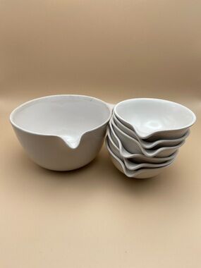 Vintage Coors USA Porcelain Evaporating Lab Dish (1) and Bowls with spouts (6)